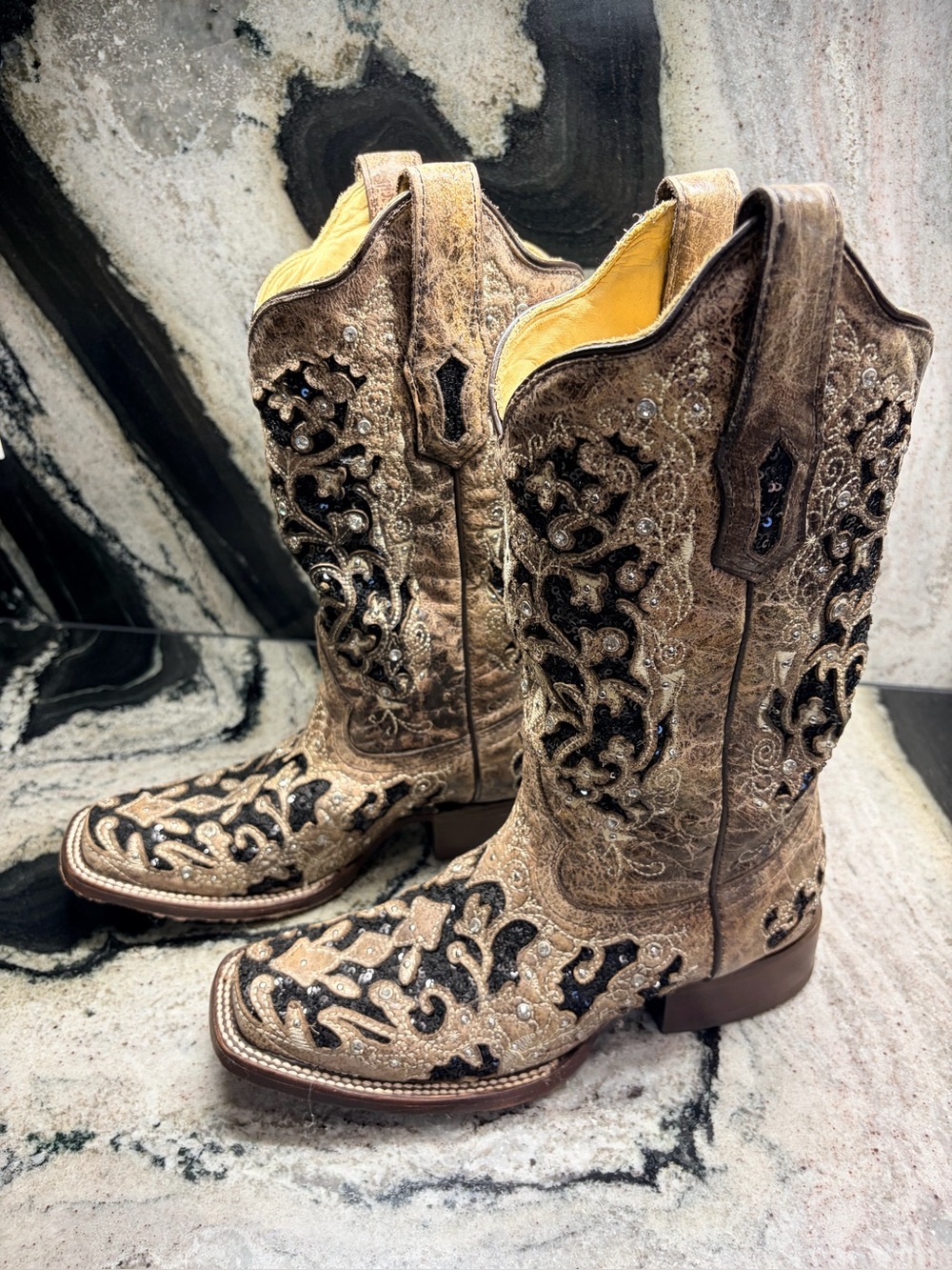 Corral Crystal Embellished Western Cowboy Boots Women’s 7 Wide Made in Mexico
